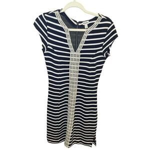Hatley Women XS Navy Blue & White‎ Striped Ribbed Silver Embroidered Shift Dress